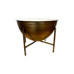 -Couchtisch aus Metall Gold, Höhe 46 cm, ideal als Ergänzung für moderne Inneneinrichtung, für Wohnzimmer, Eingänge und Schlafzimmer.