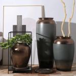 Plaats een grote vaas op de grond Grijs-goud Klei Potten Woonkamer Decoraties kunnen worden geplaatst Gedroogde bloemen ​​Lichte luxe en sfeervolle decoraties Decoratieve bloem