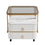 Nestbare salontafel: hoogglans marmeren buitenkant en glazen tafelblad, gouden decoratie, bijzettafel met lade. Set van twee