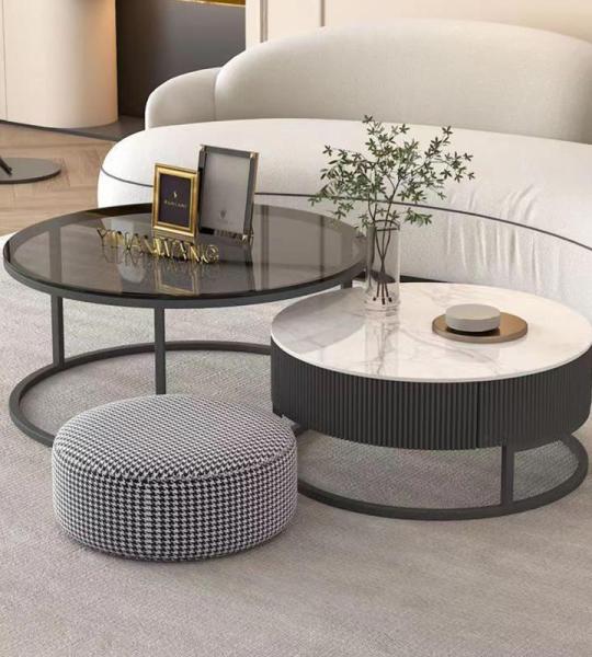 Moderne ronde houten salontafel set van 2 met reliëfontwerp, ideaal voor woonkamer, balkon of kantoor, eenvoudige montage, stijlvol metalen frame, zwart