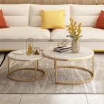 Luxe set van 2 marmeren koffietafels met gouden metalen basis, elegant woonkamermeubilair