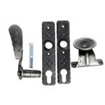 Retro deurklink links met stootgreep - voor tuinpoort en nog veel meer - smeedijzer - gegalvaniseerde deurkruk - deurgreep - drukknopset in antiek design (drukknop links wijzerd)
